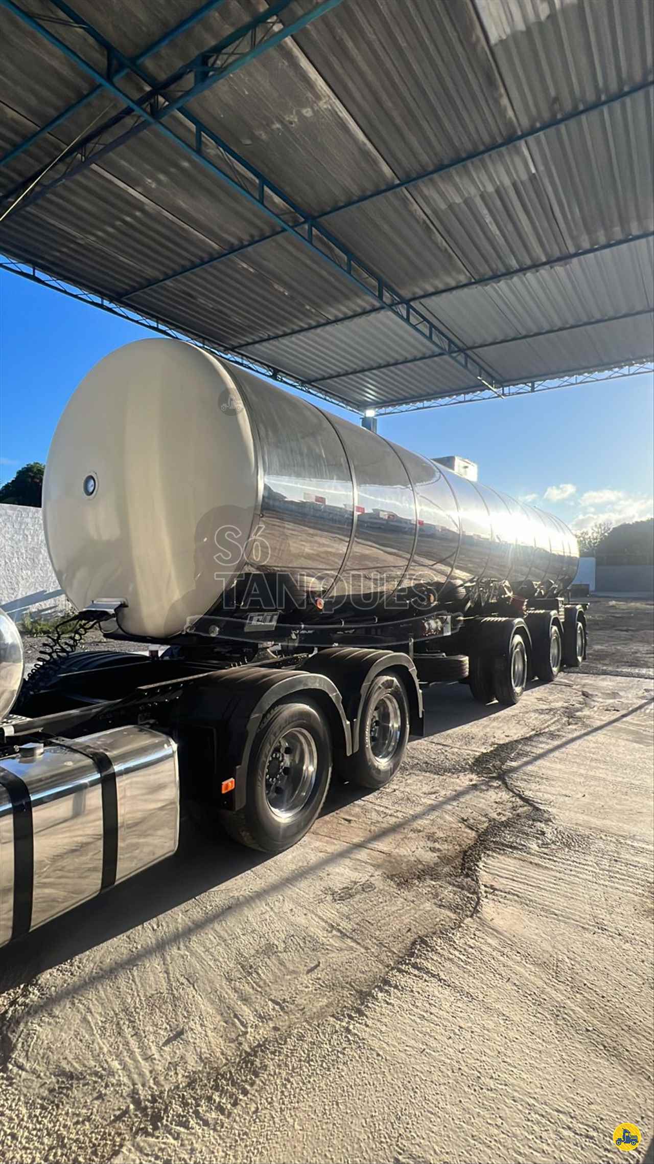 CARRETA SEMI-REBOQUE TANQUE ISOTERMICO Só Tanques e Carretas CURITIBA PARANÁ PR